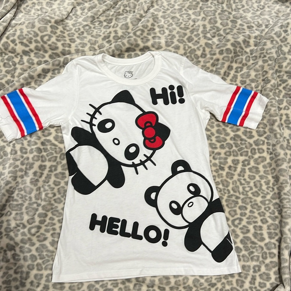 Hello Kitty Hi Panda t shirt